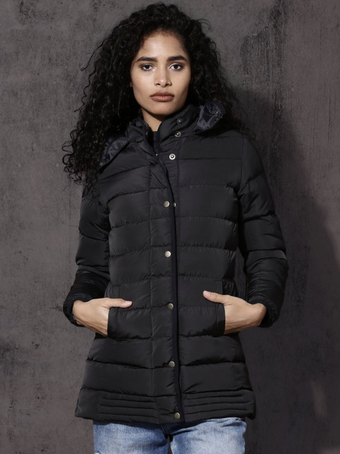 

Roadster Women Black Solid Hooded Puffer Jacket