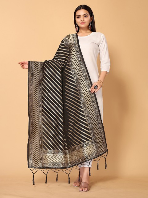 

Sangria Women Black Dupatta