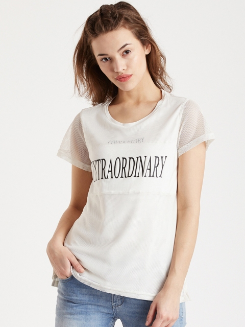 

COVER STORY Women White Printed Round Neck T-shirt