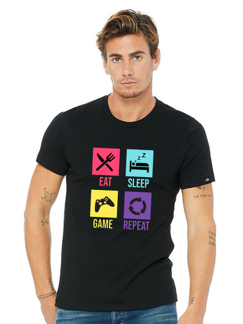 

Planet Superheroes Men Black & Pink Typography Printed T-shirt