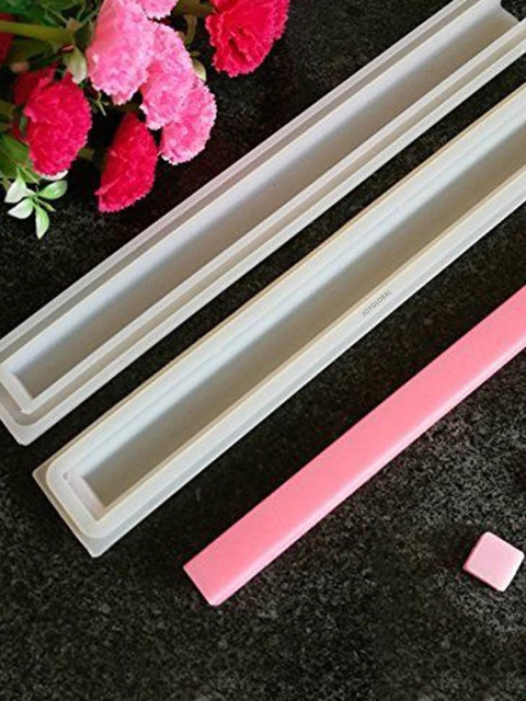 

JoyGlobal White Solid Silicone Bakeware