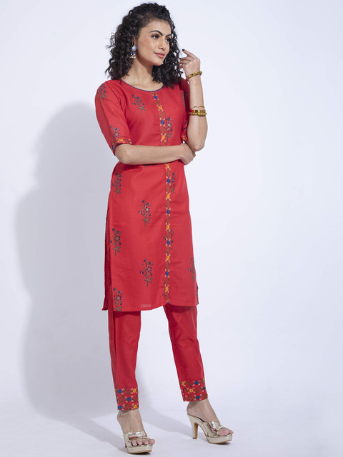 

POONAM DESIGNER Women Red Panelled Pure Cotton Kurta with Trousers & With Dupatta