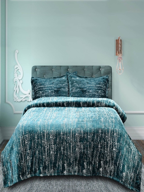 

Hammer Home Unisex Blue Blankets Quilts and Dohars