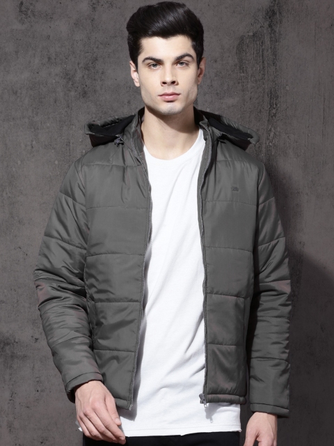 

Roadster Men Taupe Solid Detachable Hood Puffer Jacket