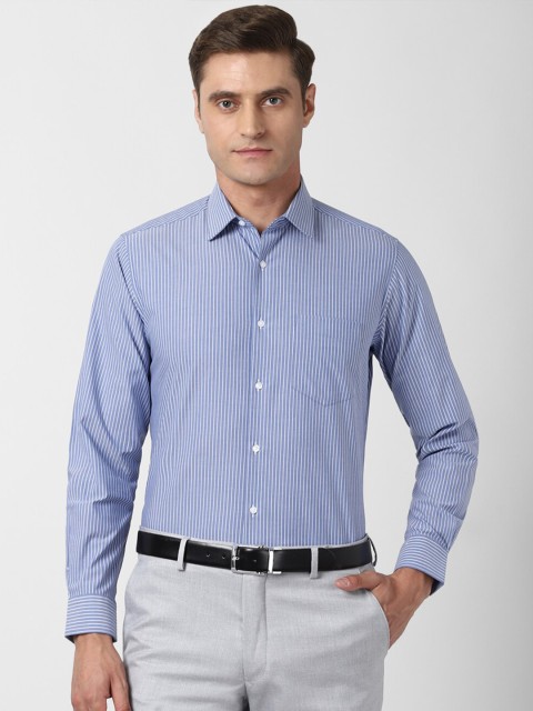 

Van Heusen Men Blue Checked Formal Shirt