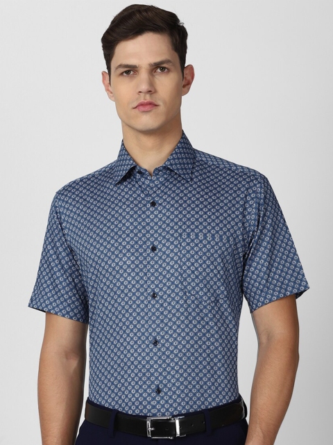 

Van Heusen Men Blue Printed Formal Shirt