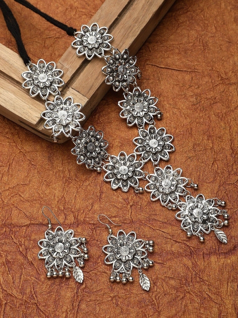 

CARDINAL Silver-Toned Oxidized Stone Studded & Beaded Jewellery Set