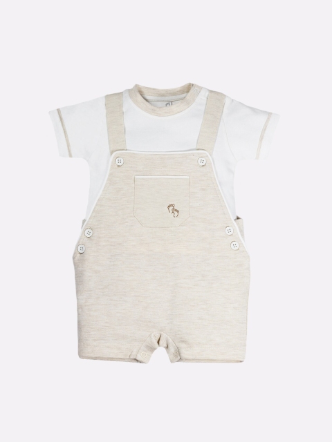 

BABY GO Boys Beige & White Colorblocked Cotton Dungarees