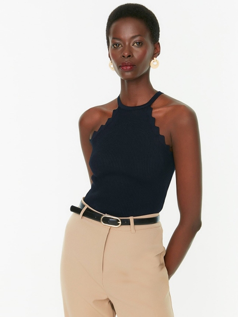 

Trendyol Navy Blue Ribbed Halter Neck Top