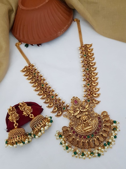 

GRIIHAM Gold-Plated Green & Maroon AD-Studded & Beaded Jewellery Set