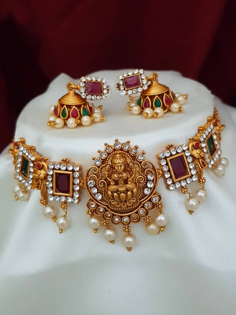 

GRIIHAM Gold-Plated Green & Maroon AD-Studded & Beaded Jewellery Set