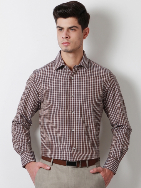 

Peter England Men Brown Checked Formal Shirt