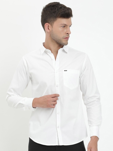 

V2 Value & Variety Men White Casual Shirt