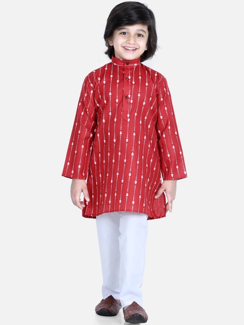 

BownBee Boys Red Printed Pure Cotton Kurta with Pyjamas