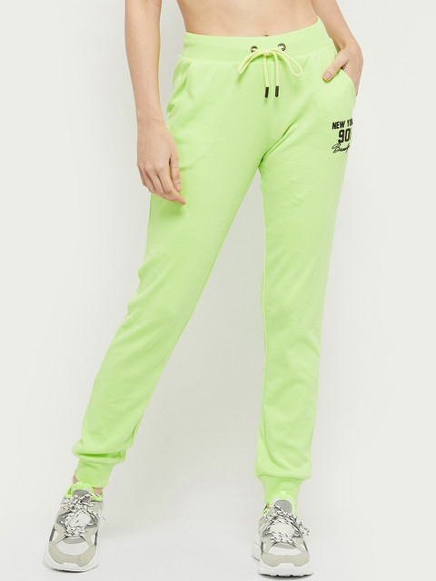 

max Women Lime Green Solid Cotton Joggers
