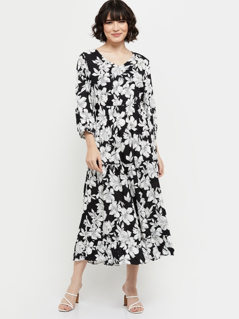 

max Black Floral Midi Dress