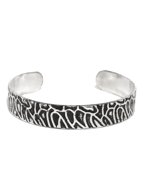 

The Bro Code Men Silver-Toned & Black Engraved Metal Cuff Bracelet