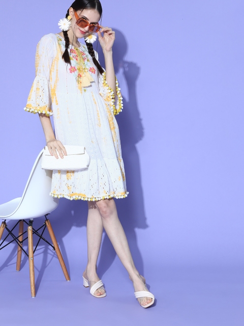 

ZOLA Women Classic White Tie and Dye Vacay Attire