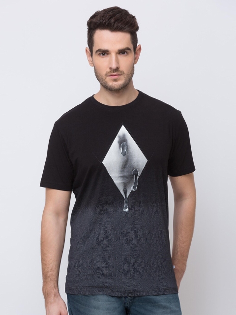 

Status Quo Men Black Printed Raw Edge T-shirt