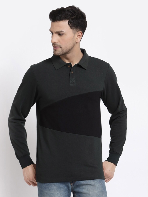 

Kalt Men Green & raisin black Colourblocked Polo Collar T-shirt