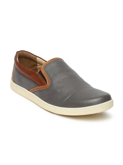 

North Star Men Grey Slip-On Sneakers