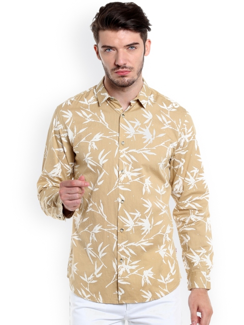 

Jack & Jones Men Beige & Off-White Regular Fit Printed Casual Shirt