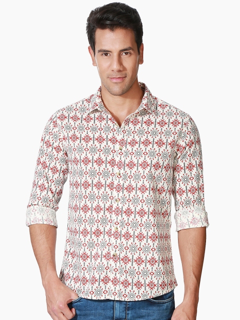 

People Men Beige & Red Regular Fit Printed Casual Shirt