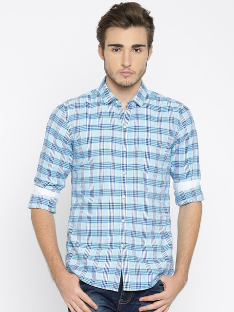 

UCLA Men Blue & White Checked Casual Shirt