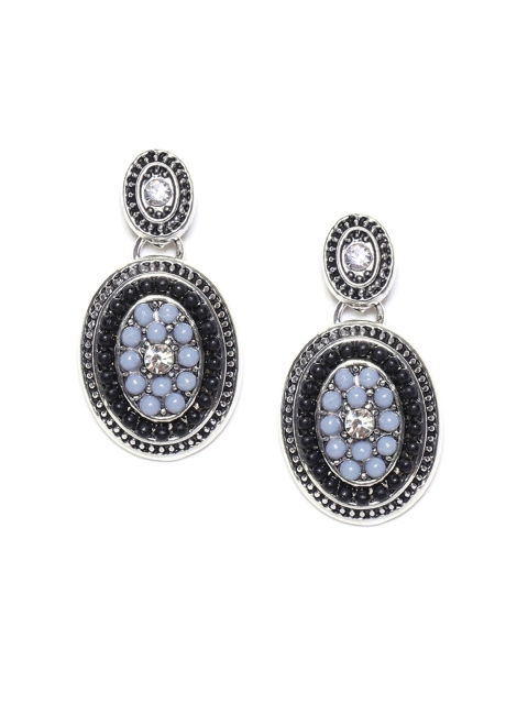 

W Silver-Toned Dome Shaped Studs Earrings