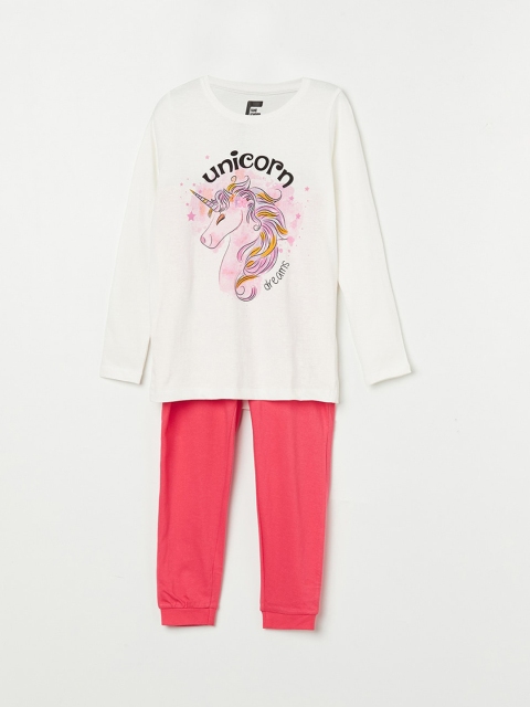 

Fame Forever by Lifestyle Girls Red Clothing Set