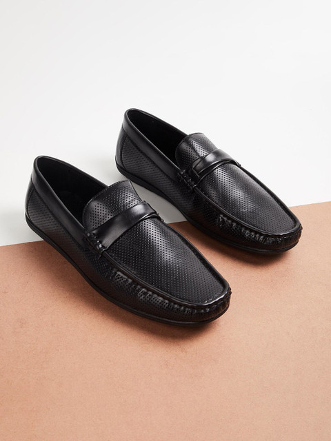 

Forca by Lifestyle Men Black Perforations Loafers