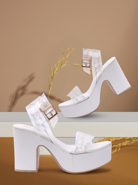 

Longwalk White Block Sandals