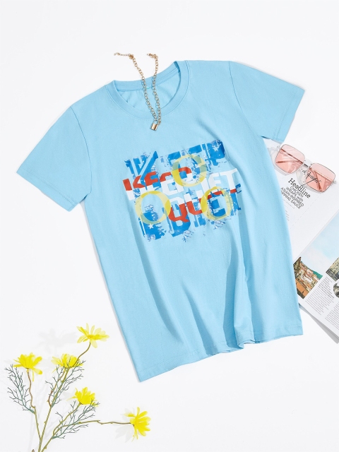 

URBANIC Women Blue & billowing sail Floral Printed V-Neck T-shirt