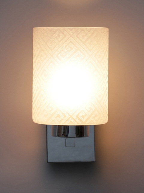 

THE LIGHT STORE White & Steel-Toned Textured Wall Light
