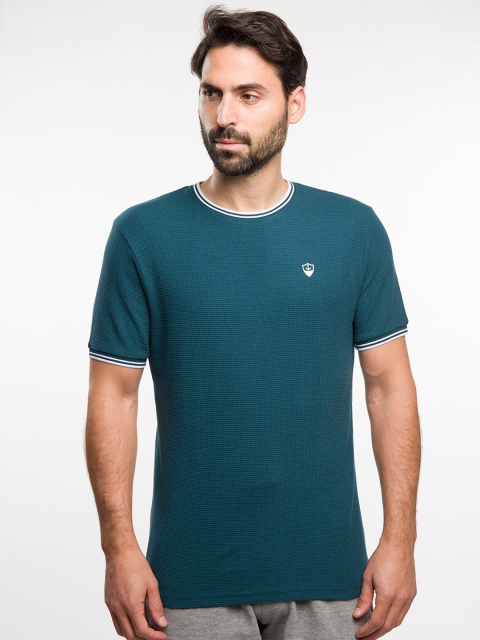 

R&B Men Blue V-Neck Slim Fit T-shirt