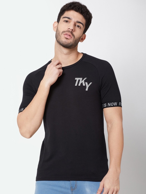 

R&B Men Black Extended Sleeves T-shirt