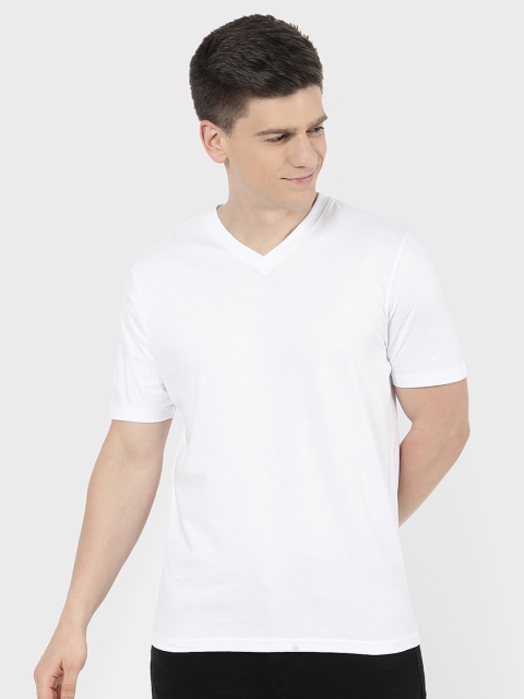 

R&B Men White V-Neck Extended Sleeves T-shirt