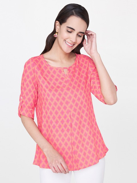 

Global Desi Pink Print Top