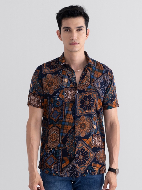 

Snitch Men Orange Slim Fit Floral Printed Casual Shirt