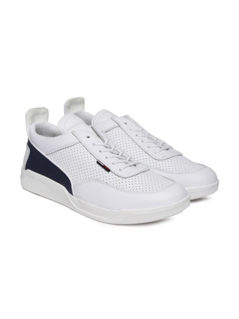 

Tommy Hilfiger Men White & Navy Colourblocked Sneakers