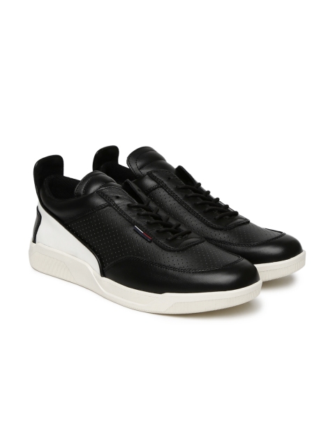 

Tommy Hilfiger Men Black & White Colourblocked Sneakers