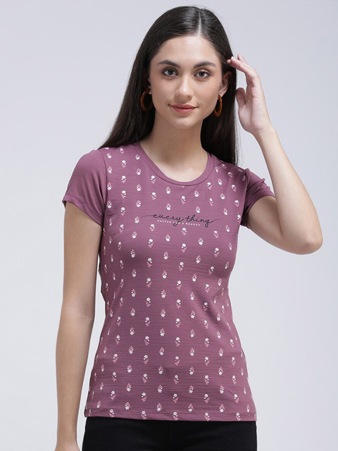 

V2 Value & Variety Maroon & argyle purple Geometric Print Top