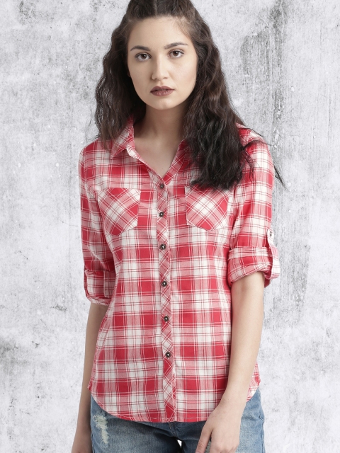 

Roadster Women Pink & White Slim Fit Checked Casual Shirt