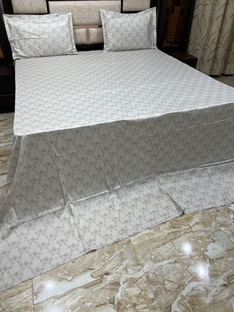 

Pure Decor Beige & Grey Floral 500 TC Cotton King Bedsheet with 2 Pillow Covers