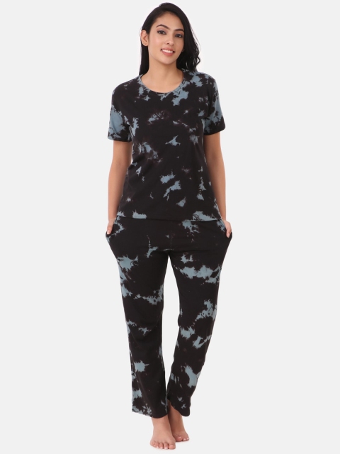 

Masha Women Multicoloured Tie and Dye Cotton Night suit, Multi