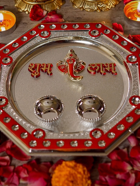 

StatueStudio Gold-Coloured & Red Mini Pooja Thali With 2 Small Bowls
