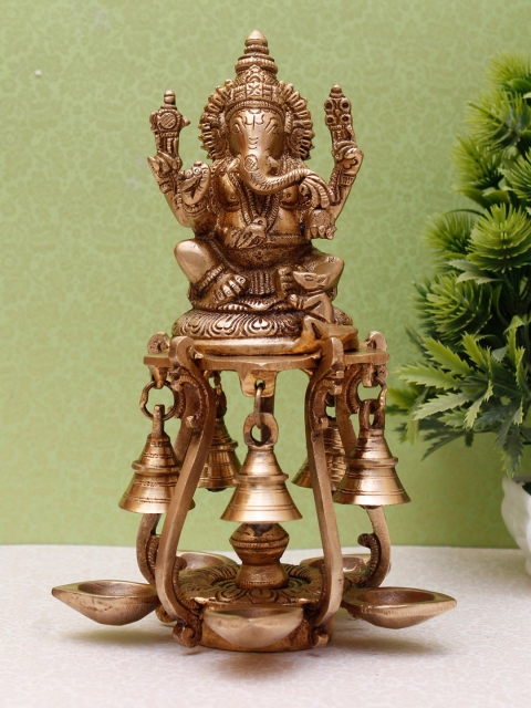 

StatueStudio Gold-Toned Textured Ganesha Oil Lamp Diya