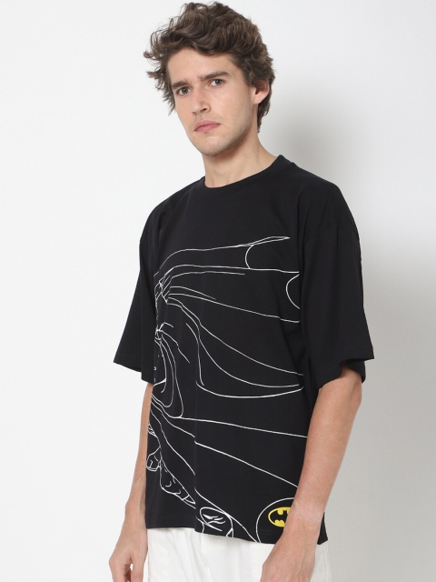 

Bewakoof Men Black & raisin black Striped Loose T-shirt