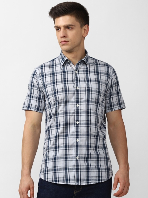 

Van Heusen Sport Men Grey Slim Fit Tartan Checks Checked Casual Shirt