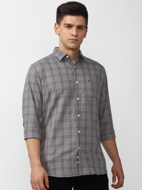 

Van Heusen Sport Men Grey Slim Fit Checked Casual Shirt
